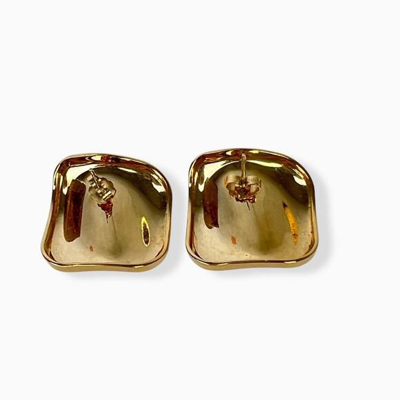 Avon Vintage Earrings Polished Perfection Gold Tone Wavy Square Pierced Shiny - Picture 2 of 9